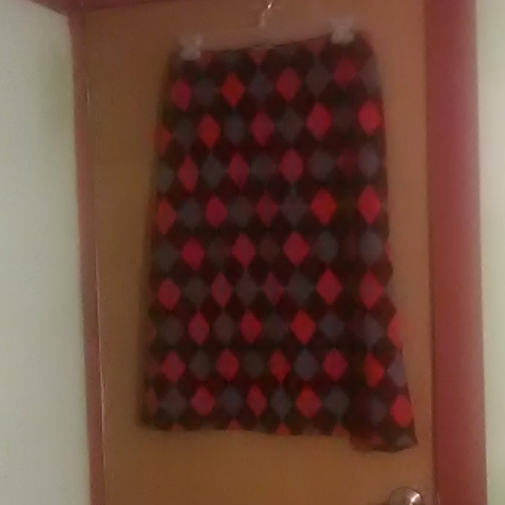 3 for$15 Black red and gray skirt
